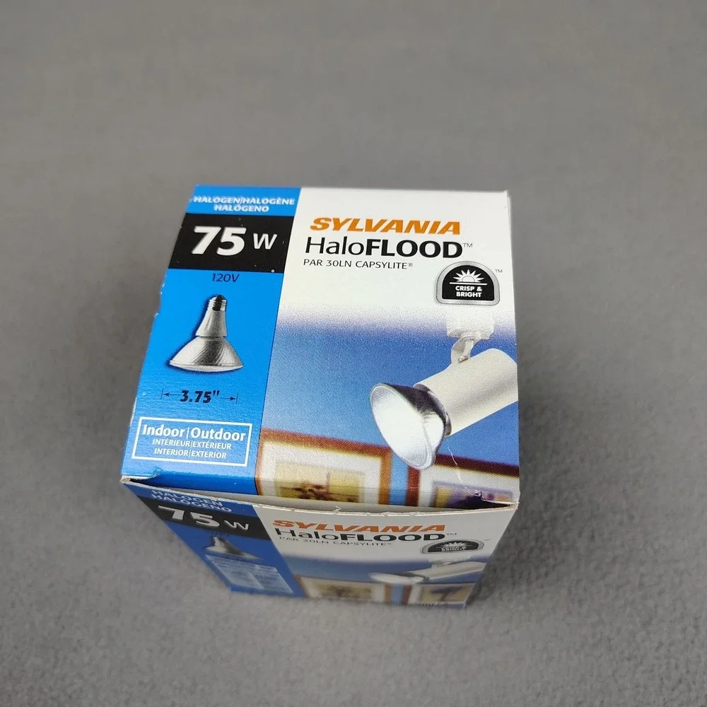 Sylvania Halo Flood Par 30 Light Bulbs 75W 4 Pack 50⁰ Wide Indoor Outdoor 3.75